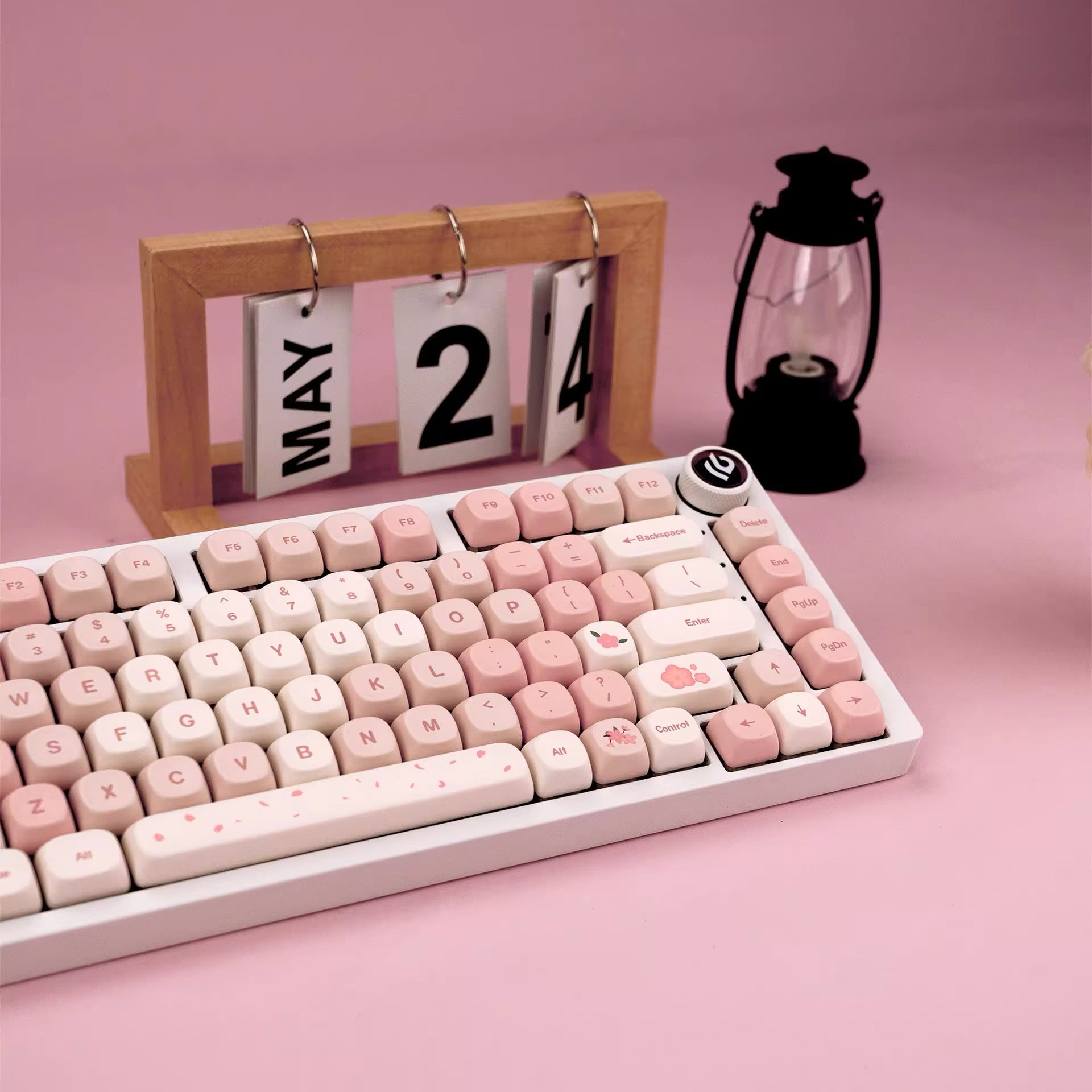 Keys | 142 Custom Keycaps | Strawberry Cream Theme | MOA Profile | Dye-Sublimation